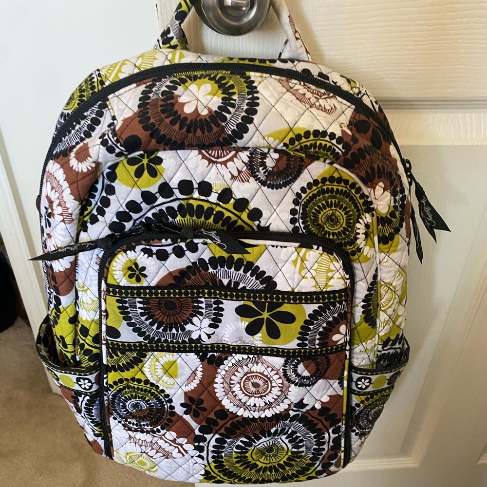 Vera Bradley backpack- like new!